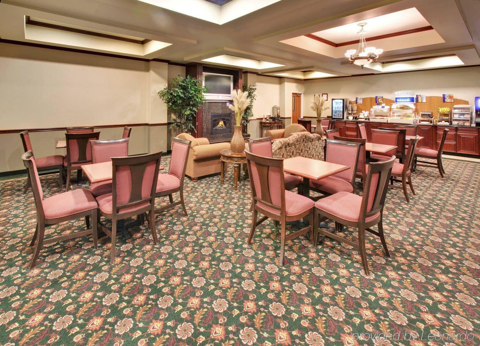 La Quinta Inn & Suites By Wyndham Ankeny Ia - Des Moines Ia Exterior photo